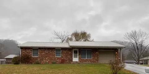 108 Lois Ln, Morehead, KY 40351