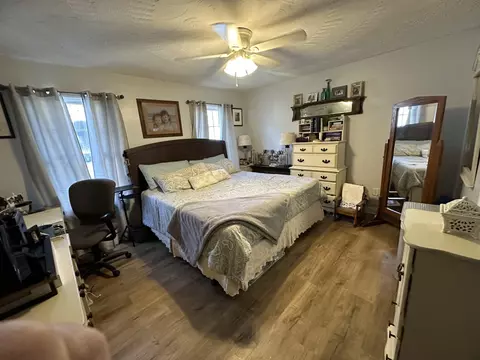 130 Stoney Brook Dr, Van Lear, KY 41265 photo 8