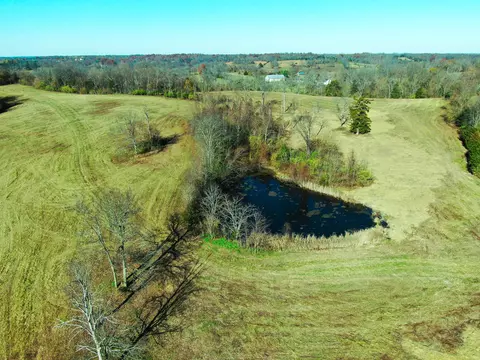 664 Davis Ln, Cynthiana, KY 41031