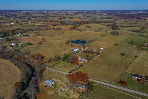 827 Talmage Mayo Rd, Harrodsburg, KY 40330