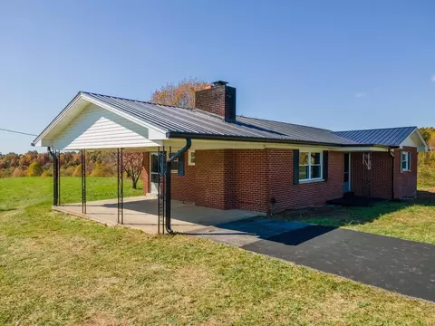439 Eberle Rd, Mckee, KY 40447 photo 3