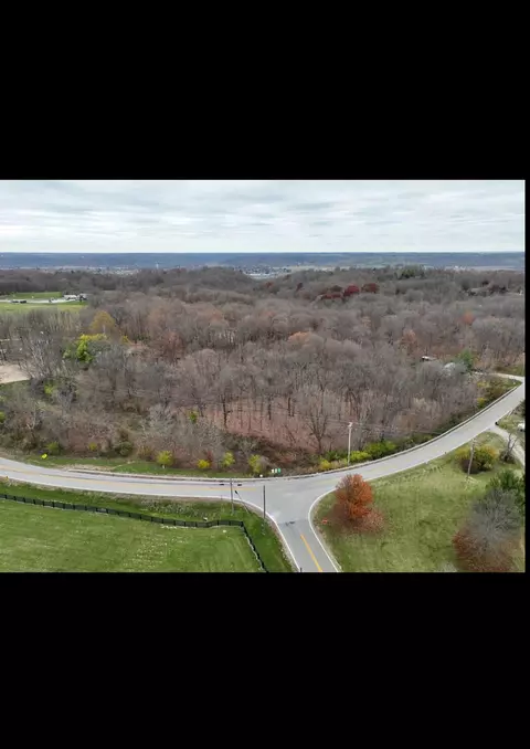 9794 E Bend Rd, Burlington, KY 41005 photo 7
