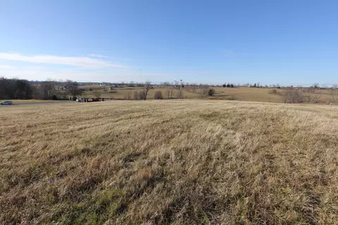 1401 Glensboro Rd, Lawrenceburg, KY 40342