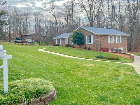 61 Ashley Ave, Corbin, KY 40701 photo 7
