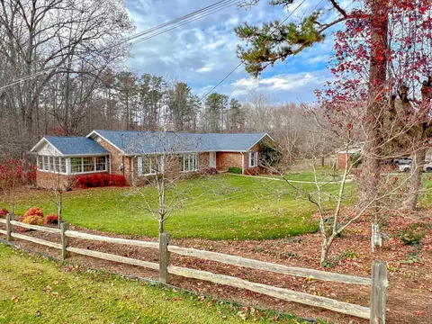 61 Ashley Ave, Corbin, KY 40701 photo 10