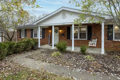 224 Tinderwood Dr, Frankfort, KY 40601