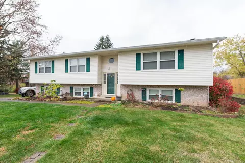 3277 Buckhorn Dr, Lexington, KY 40515