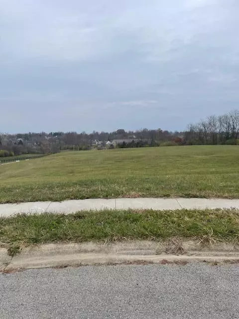 400 Doubletree Ct, Richmond, KY 40475 photo 4