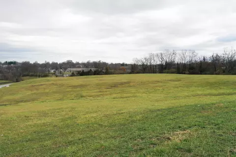 400 Doubletree Ct, Richmond, KY 40475 photo 9