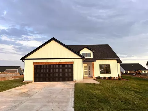 116 Clayber Dr, Nicholasville, KY 40356