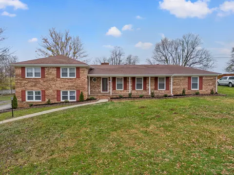 521 Coldspring Dr, Danville, KY 40422