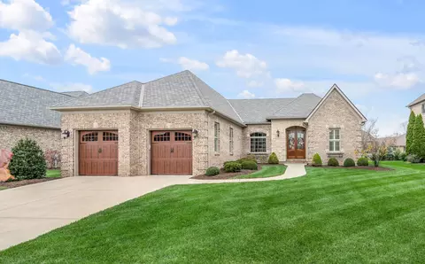 2484 Pascoli Pl, Lexington, KY 40509