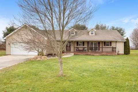 192 Evergreen Cir, Danville, KY 40422