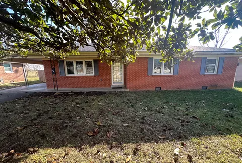 4001 Hustonville Dr, Danville, KY 40422
