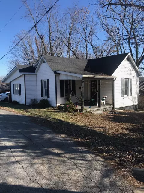 111 Lair St, Somerset, KY 42501