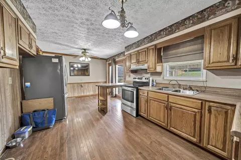 161 Keith Whitley Blvd, Sandy Hook, KY 41171 photo 18