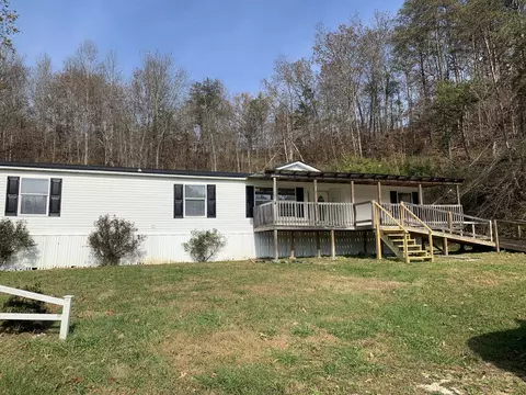 8707 Ky 773, Denton, KY 41132