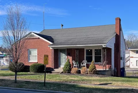 306 S Chiles St, Harrodsburg, KY 40330