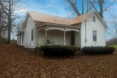 3086 Poindexter Rd, Cynthiana, KY 41031