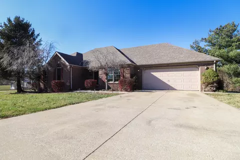 124 Redbud Dr, Berea, KY 40403 photo 3