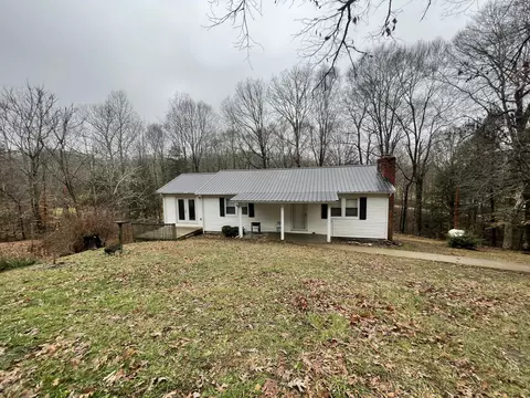 1581 Hwy 2017, Beattyville, KY 41311