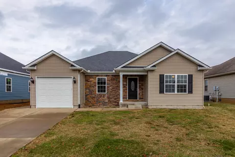 121 Grace Ct, Harrodsburg, KY 40330