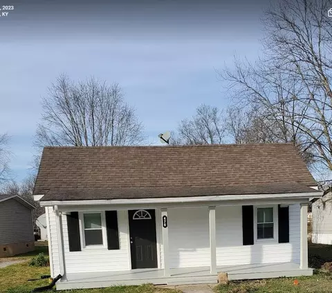 476 Elm St, Crab Orchard, KY 40419
