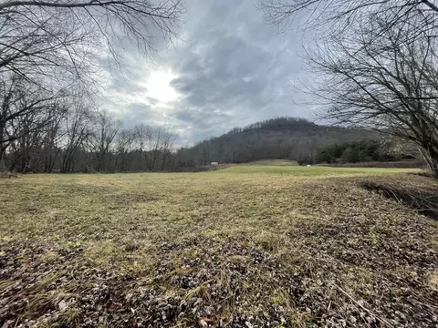 99999 Murphy Ford Rd, Irvine, KY 40336