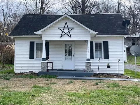 318 W Cumberland Ave, Jamestown, KY 42629