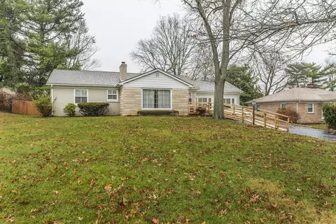 417 Dover Rd, Lexington, KY 40505