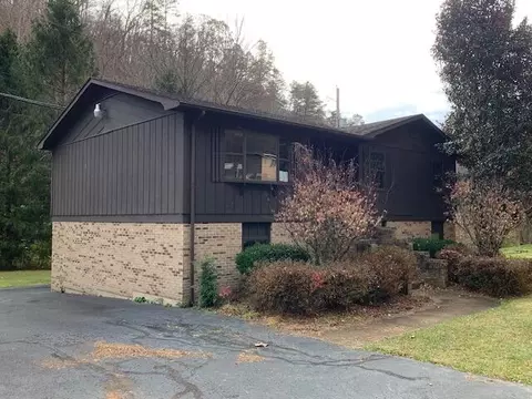 2732 Ky Rt 1750, East Point, KY 41216