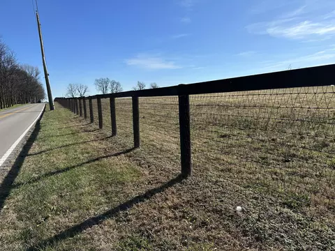 2150 Ironworks Rd, Georgetown, KY 40324