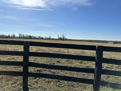 2140 Ironworks Rd, Georgetown, KY 40324