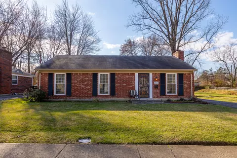 9606 Galene Dr, Louisville, KY 40299