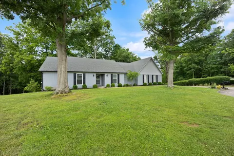 210 Woodline Dr, Somerset, KY 42503