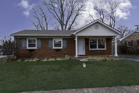 813 Honeysuckle Rd, Lexington, KY 40504