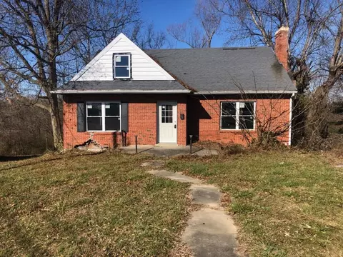 256 Highland Ave, Lancaster, KY 40444