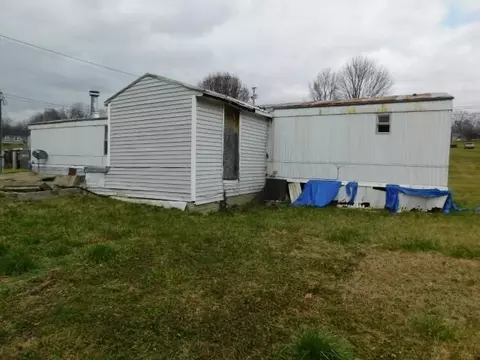 2081 Bloomfield Rd, Springfield, KY 40069 photo 5