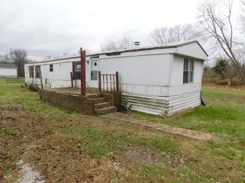 2081 Bloomfield Rd, Springfield, KY 40069