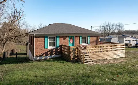 3992 Switzer Rd, Frankfort, KY 40601