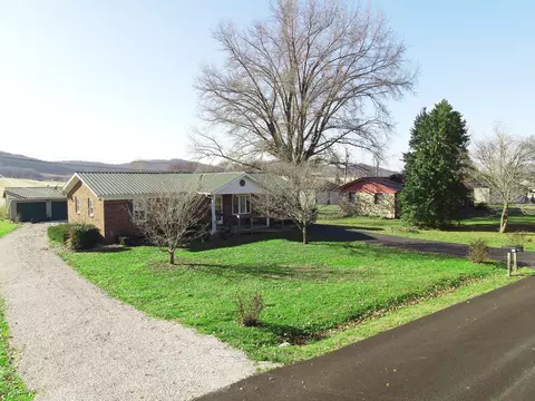 59 Zolliecoffer Estates Rd, Monticello, KY 42633