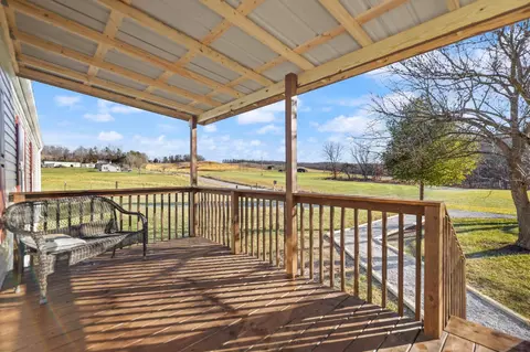 1142 Moores Rd, Tyner, KY 40486 photo 9
