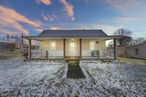 121 Old Georgetown Rd, Cynthiana, KY 41031