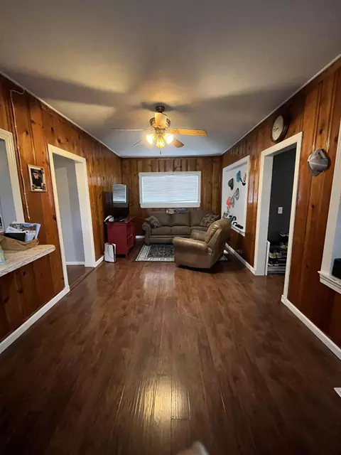 647 N Kentucky 7, Sandy Hook, KY 41171 photo 12