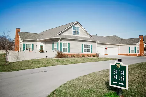 139 Academy Dr, Wilmore, KY 40390