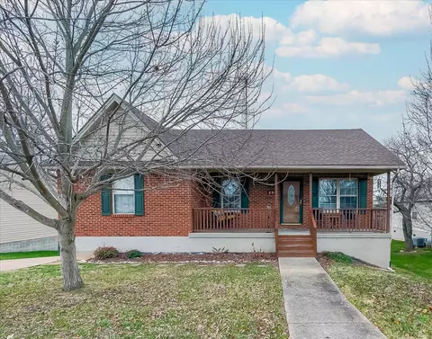 232 Briar Patch Ln, Frankfort, KY 40601