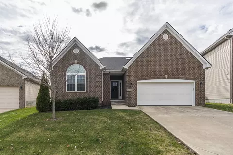 4672 Larkhill Ln, Lexington, KY 40509