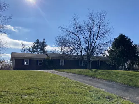100 Withers Dr, Stanford, KY 40484