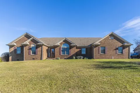 912 Turnberry Dr, Richmond, KY 40475