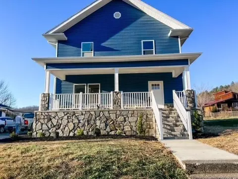 291 E Graham St, Prestonsburg, KY 41653